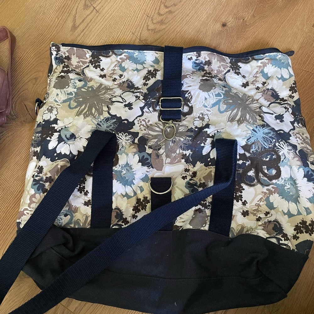 Thirty One Weekender Bag